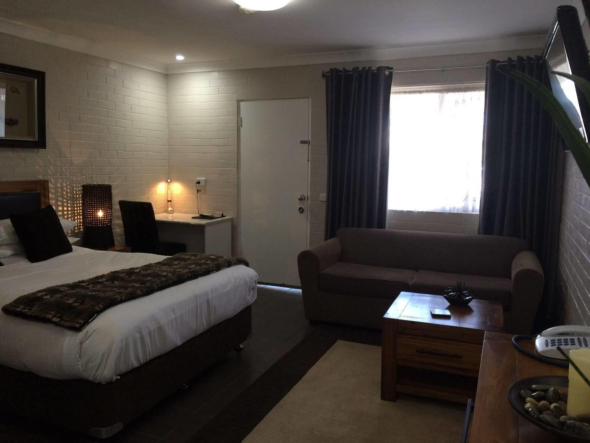 Country Leisure Motor Inn Dubbo Eksteriør bilde